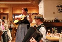 Gabi Reiserer und Hans Wiesholzer