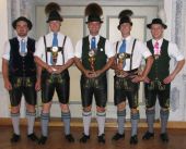 AK VI v.l. 2. Gauvorplattler Sepp Lagler, 2. Platz Stephan Schwaiger, 1. Platz Sepp Oberauer, 3. Platz Michael Schwaiger, 1. Gauvorplattler Georg Sollinger