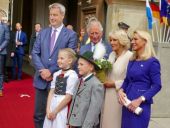 Emmeringer Trachtenkinder und Prinz Charles (7).JPG