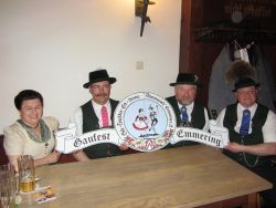 De Gauvorstandschaft gfreit si auf's Fest z' Emmering!