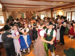 Die Tanzfläche war gut gefüllt.