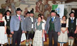 Die Gauvorstände mit Florian Griebl und Silvia Schwaiger