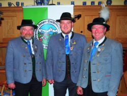 Die wiedergewählten Brauchtumswarte Georg Stinauer und Helmut Hofstetter.